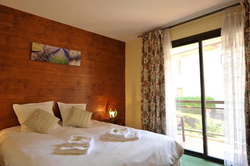 Hotel Palais Des Fleurs Restaurant La Cremaillere Aix-les-Bains