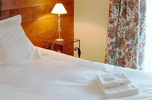 Hotel Palais Des Fleurs Restaurant La Cremaillere Aix-les-Bains 3*,  Francja