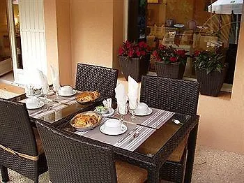 Palais Des Fleurs Restaurant La Cremaillere Hotel Aix-les-Bains